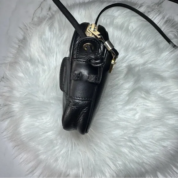 Loewe Black Leather Crossbody Bag with Textured Finish - Picture 6 of 15